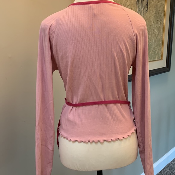 ANTHROPOLOGIE NWT wrap, lettuce hem and cuff, ribbed fabric - Picture 8 of 12